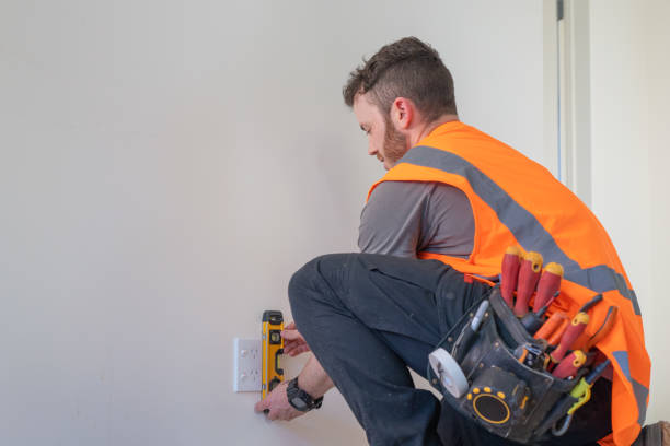  Madison Heights, MI Electrician Pros